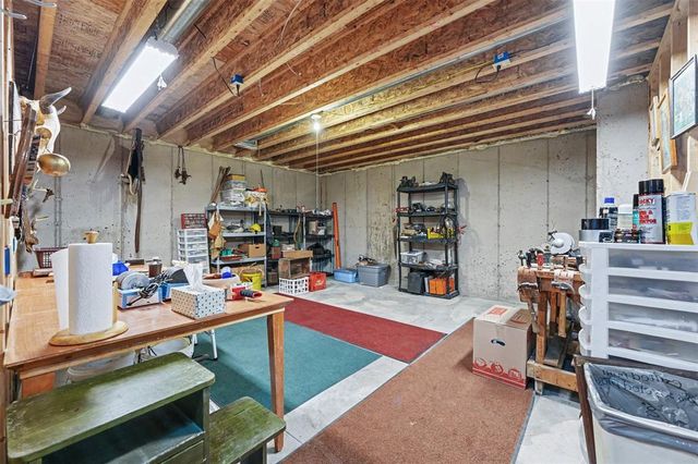 1715 E Clairemont Avenue, Eau Claire, WI 54701