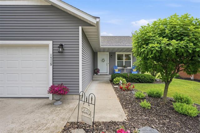 1715 E Clairemont Avenue, Eau Claire, WI 54701