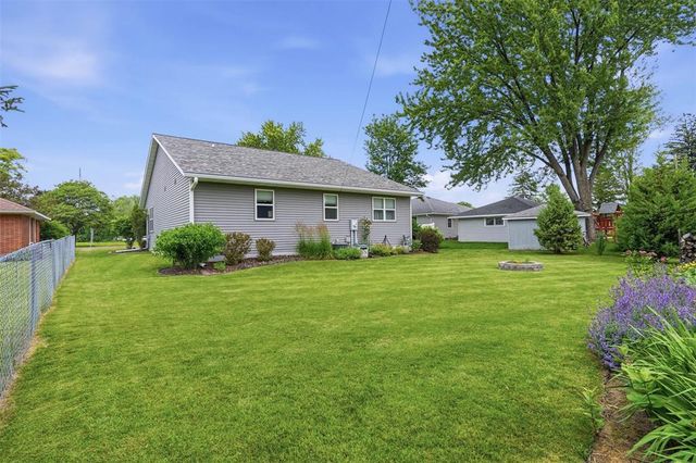 1715 E Clairemont Avenue, Eau Claire, WI 54701