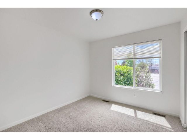 8498 Pebble Ct, Wellington, CO 80549