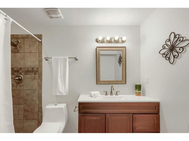 8498 Pebble Ct, Wellington, CO 80549