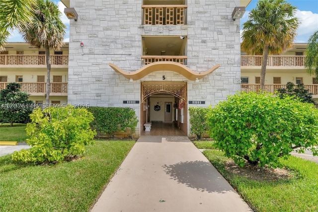 17001 NE 13th ave 306, Miami, FL 33162