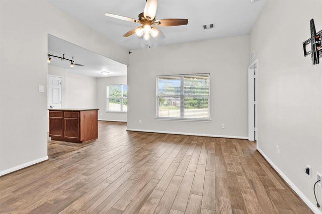 30822 W Lost Creek Boulevard, Magnolia, TX 77355