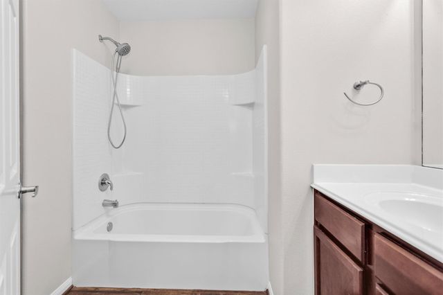 30822 W Lost Creek Boulevard, Magnolia, TX 77355
