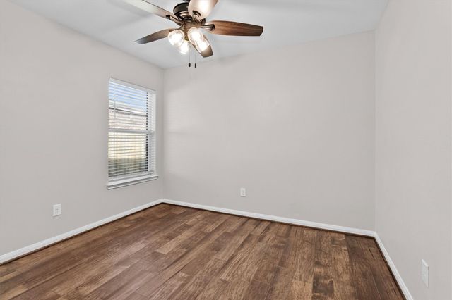 30822 W Lost Creek Boulevard, Magnolia, TX 77355
