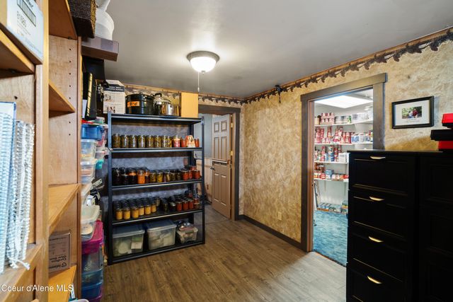 418 Eagle Dr, Spirit Lake, ID 83869