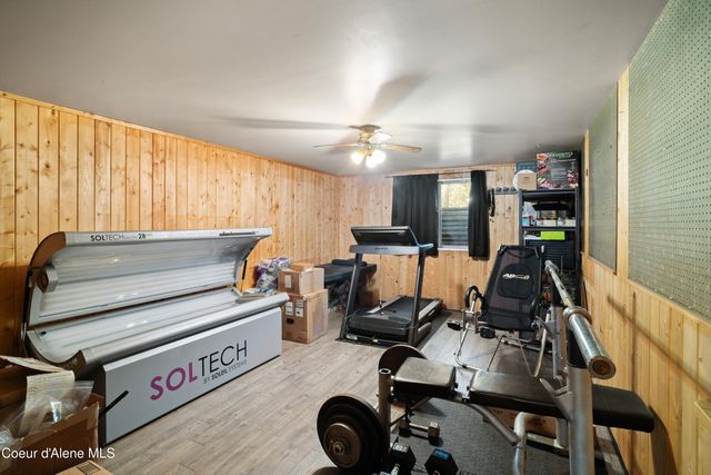 418 Eagle Dr, Spirit Lake, ID 83869