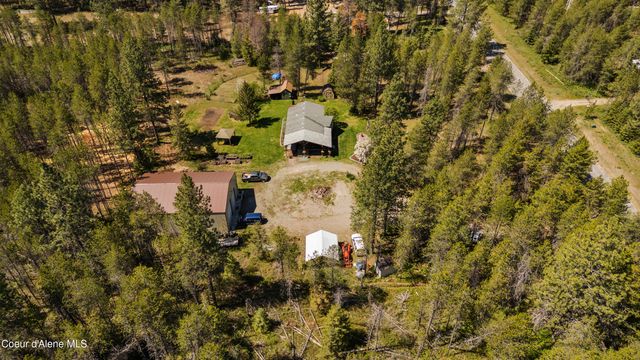 418 Eagle Dr, Spirit Lake, ID 83869