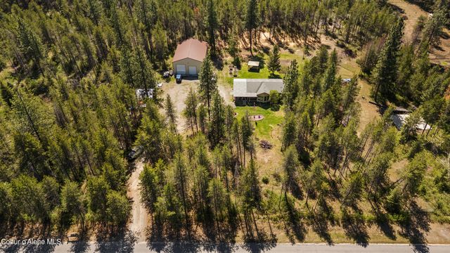 418 Eagle Dr, Spirit Lake, ID 83869