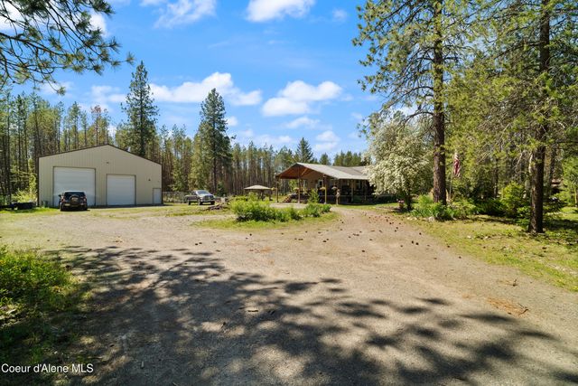 418 Eagle Dr, Spirit Lake, ID 83869