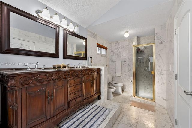 10934 SW 137th Court, Miami, FL 33186