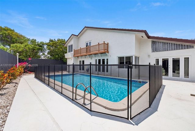 10934 SW 137th Court, Miami, FL 33186