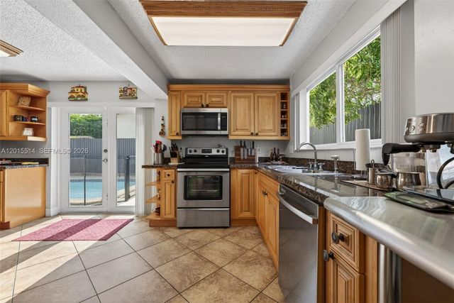 10934 SW 137th Court, Miami, FL 33186