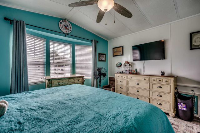 1505 Gardenia Ave., North Myrtle Beach, SC 29582