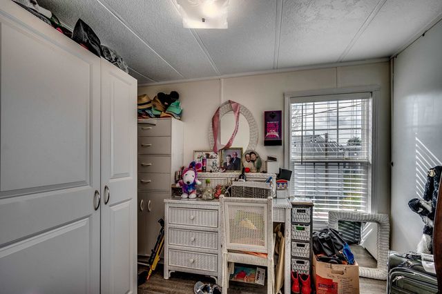 1505 Gardenia Ave., North Myrtle Beach, SC 29582