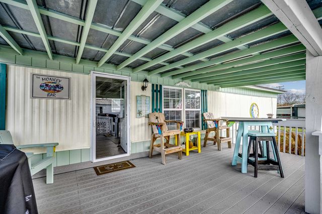 1505 Gardenia Ave., North Myrtle Beach, SC 29582