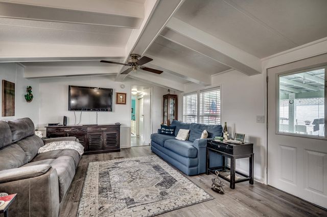 1505 Gardenia Ave., North Myrtle Beach, SC 29582