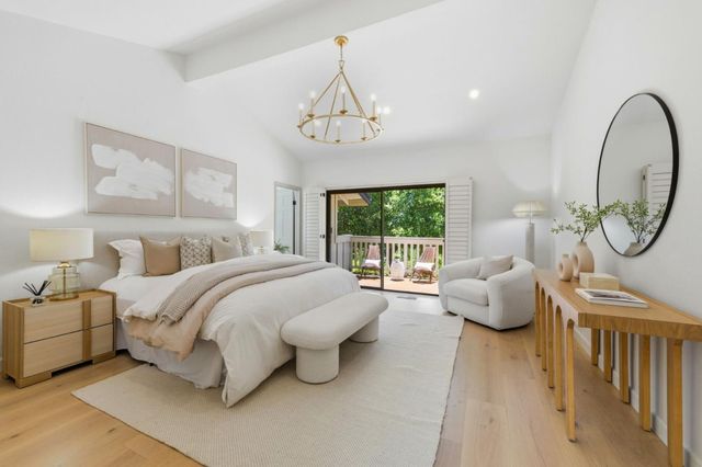 1360 Trinity Drive, Menlo Park, CA 94025