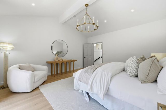 1360 Trinity Drive, Menlo Park, CA 94025