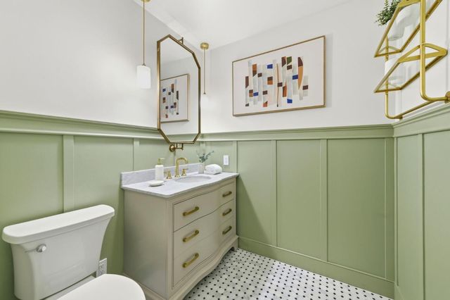 1360 Trinity Drive, Menlo Park, CA 94025