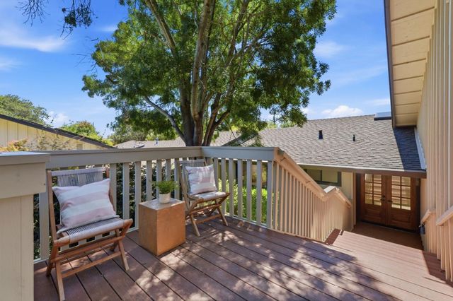 1360 Trinity Drive, Menlo Park, CA 94025
