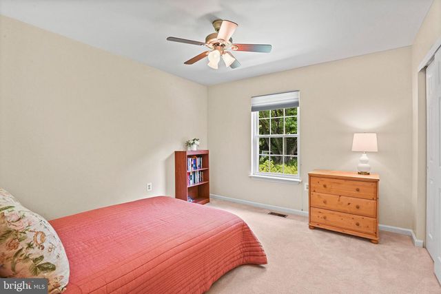 3013 DOWER HOUSE DR, Herndon, VA 20171