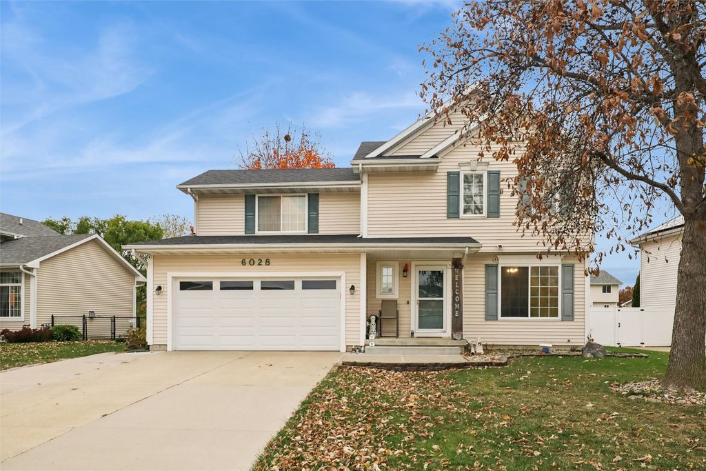 6028 NW 49th Street, Johnston, IA 50131