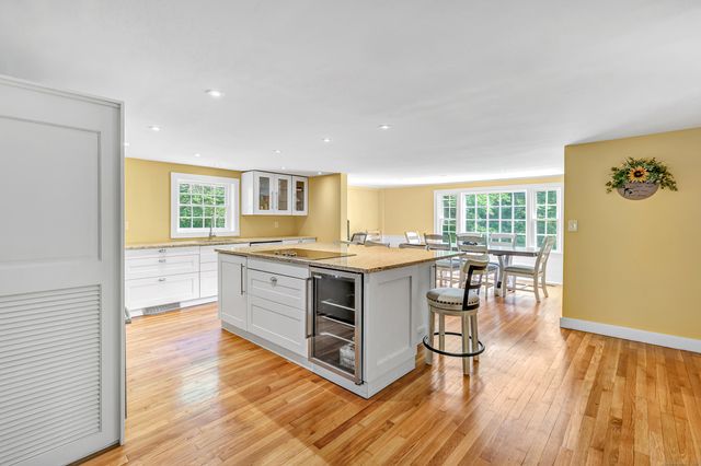 120 Huntington Street, Shelton, CT 06484