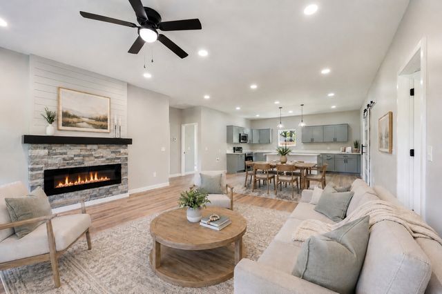 75 Campen Lane, Mcminnville, TN 37110