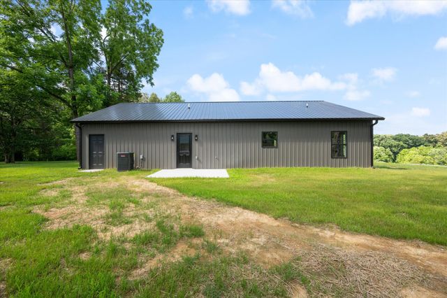75 Campen Lane, Mcminnville, TN 37110