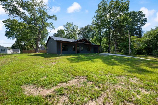75 Campen Lane, Mcminnville, TN 37110
