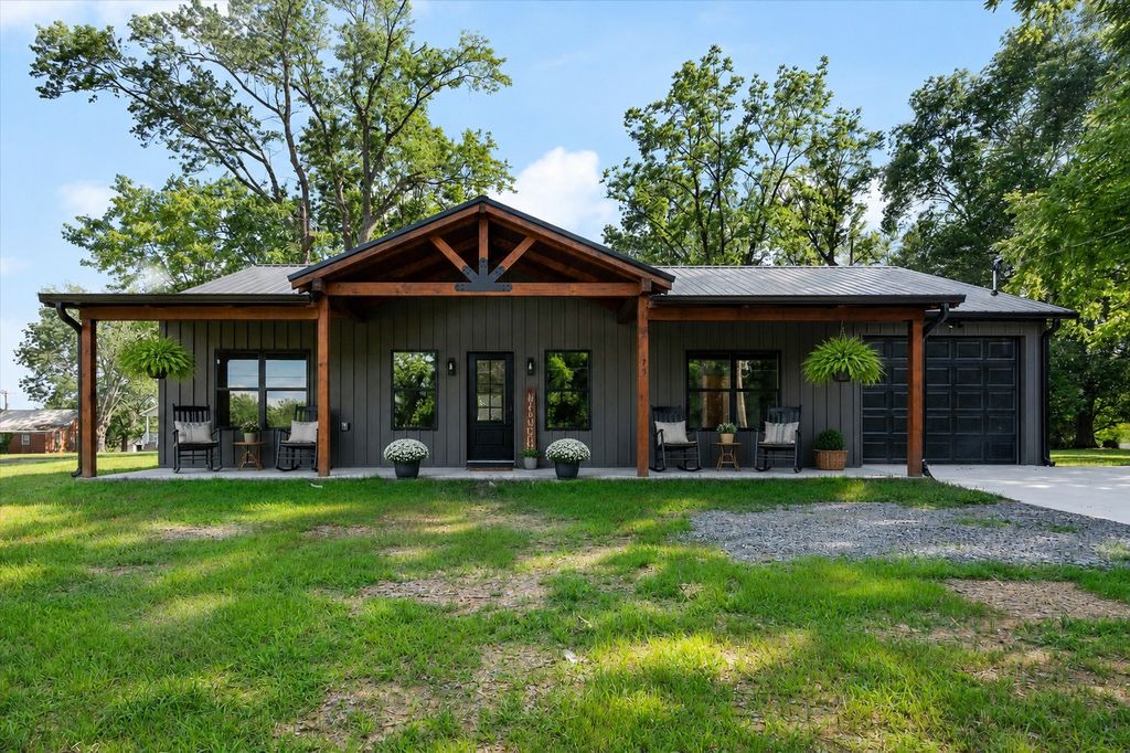 75 Campen Lane, Mcminnville, TN 37110