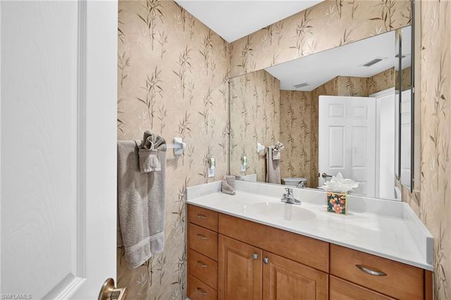 20231 Burnside PL 403, Estero, FL 33928