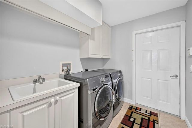 20231 Burnside PL 403, Estero, FL 33928