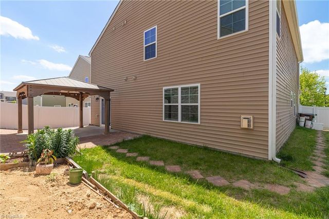 3701 Village Springs Drive, High Point, NC 27265