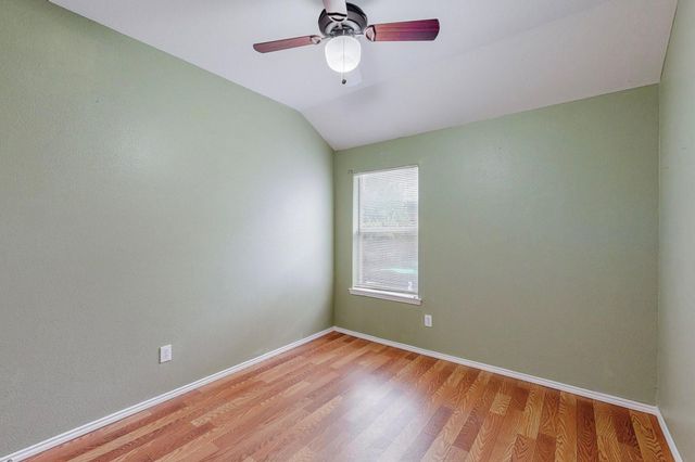 1065 Aviary Drive, Aubrey, TX 76227