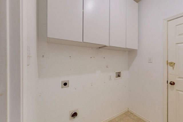 1065 Aviary Drive, Aubrey, TX 76227