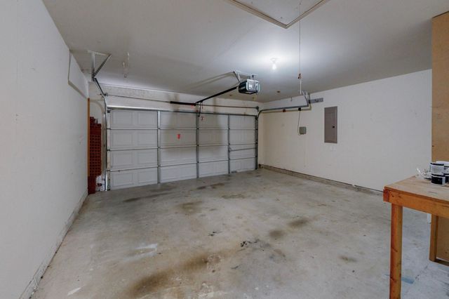1065 Aviary Drive, Aubrey, TX 76227