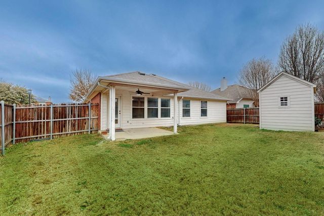 1065 Aviary Drive, Aubrey, TX 76227