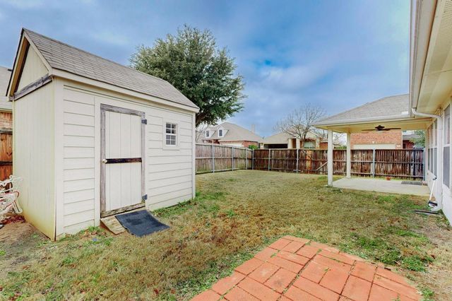 1065 Aviary Drive, Aubrey, TX 76227