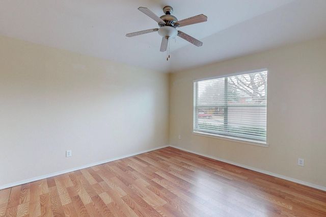 1065 Aviary Drive, Aubrey, TX 76227