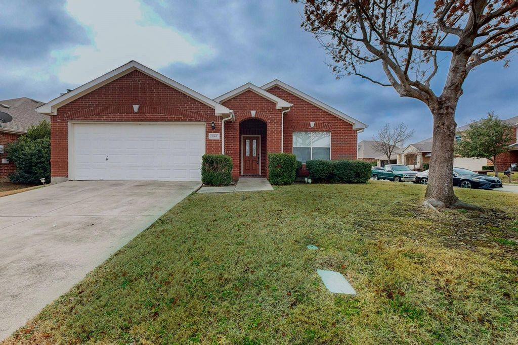 1065 Aviary Drive, Aubrey, TX 76227