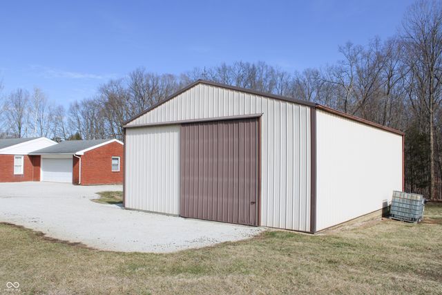 2460 S State Highway 7, North Vernon, IN 47265