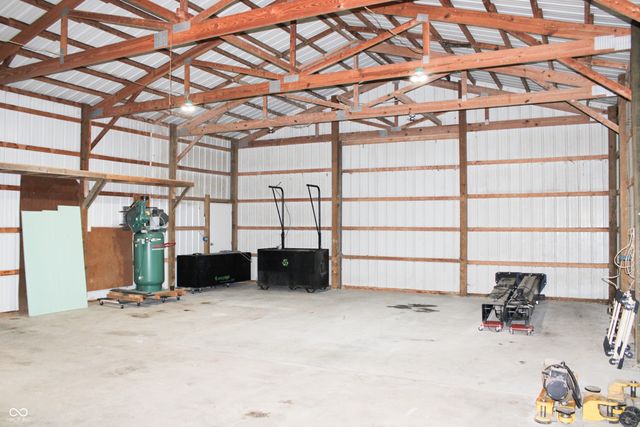 2460 S State Highway 7, North Vernon, IN 47265