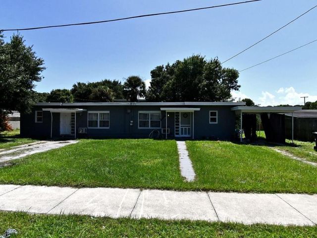 902 S 15th S Street, Fort Pierce, FL 34950