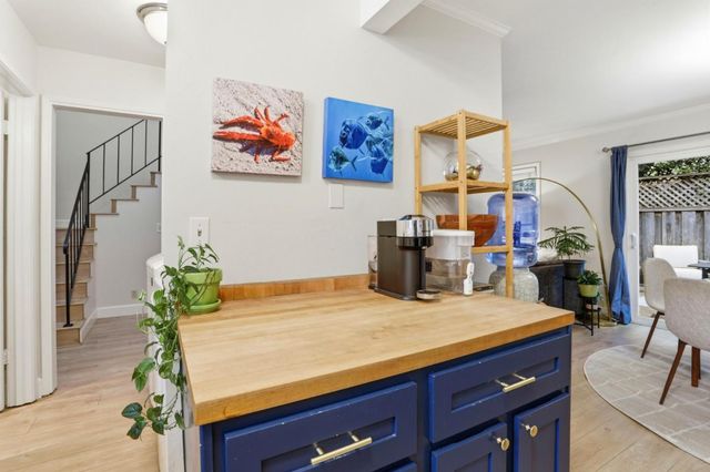 1153 30th Avenue, Santa Cruz, CA 95062