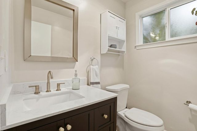 1153 30th Avenue, Santa Cruz, CA 95062