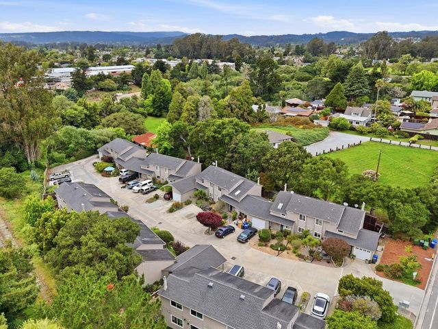 1153 30th Avenue, Santa Cruz, CA 95062