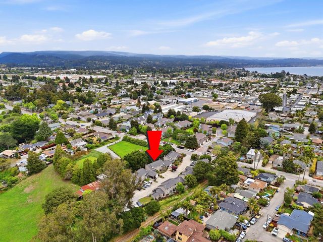 1153 30th Avenue, Santa Cruz, CA 95062