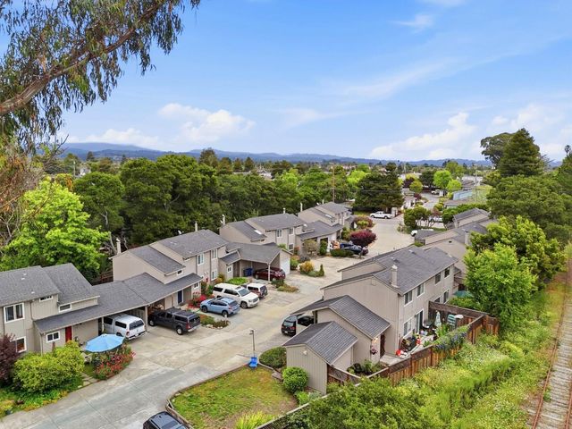 1153 30th Avenue, Santa Cruz, CA 95062